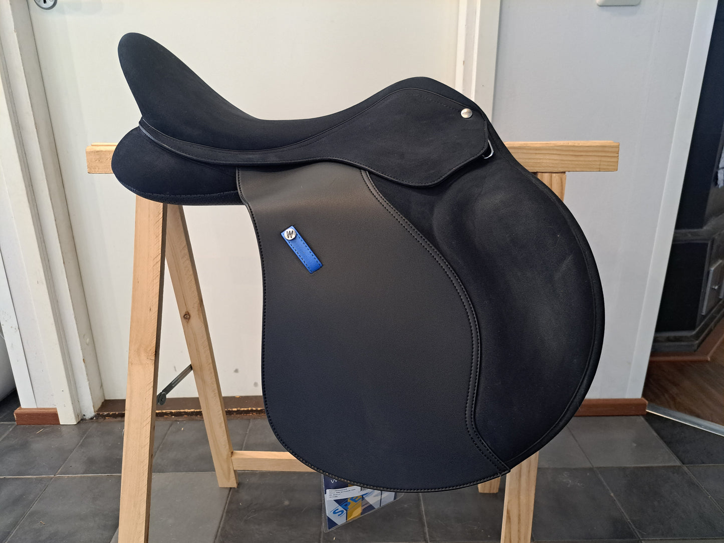 Wintec 2000 All Purpose 17"
