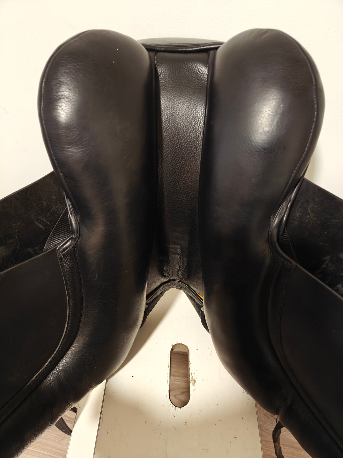 Kent&Masters S-series Dressage 16,5"
