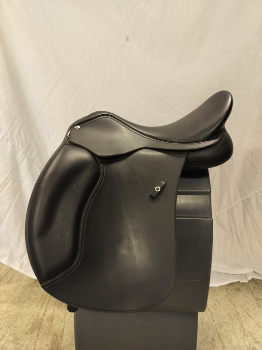 Wintec 500 Wide All Purpose 17"