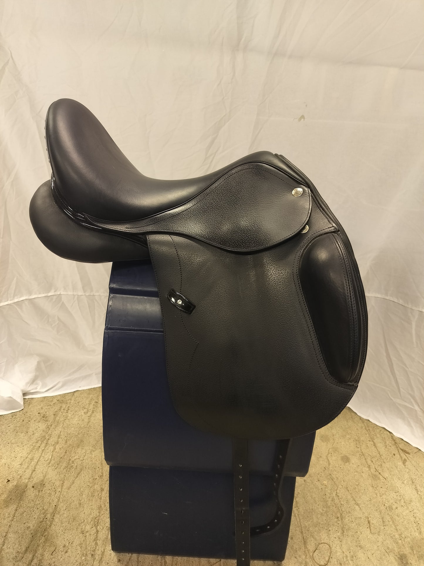Kemnevall DR Polvorita 17"