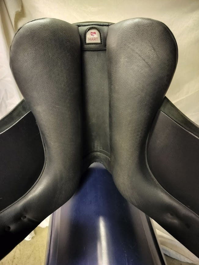 Arena Dressage 17,5"