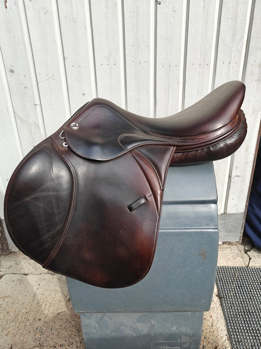 Prestige Meredith 17" 33