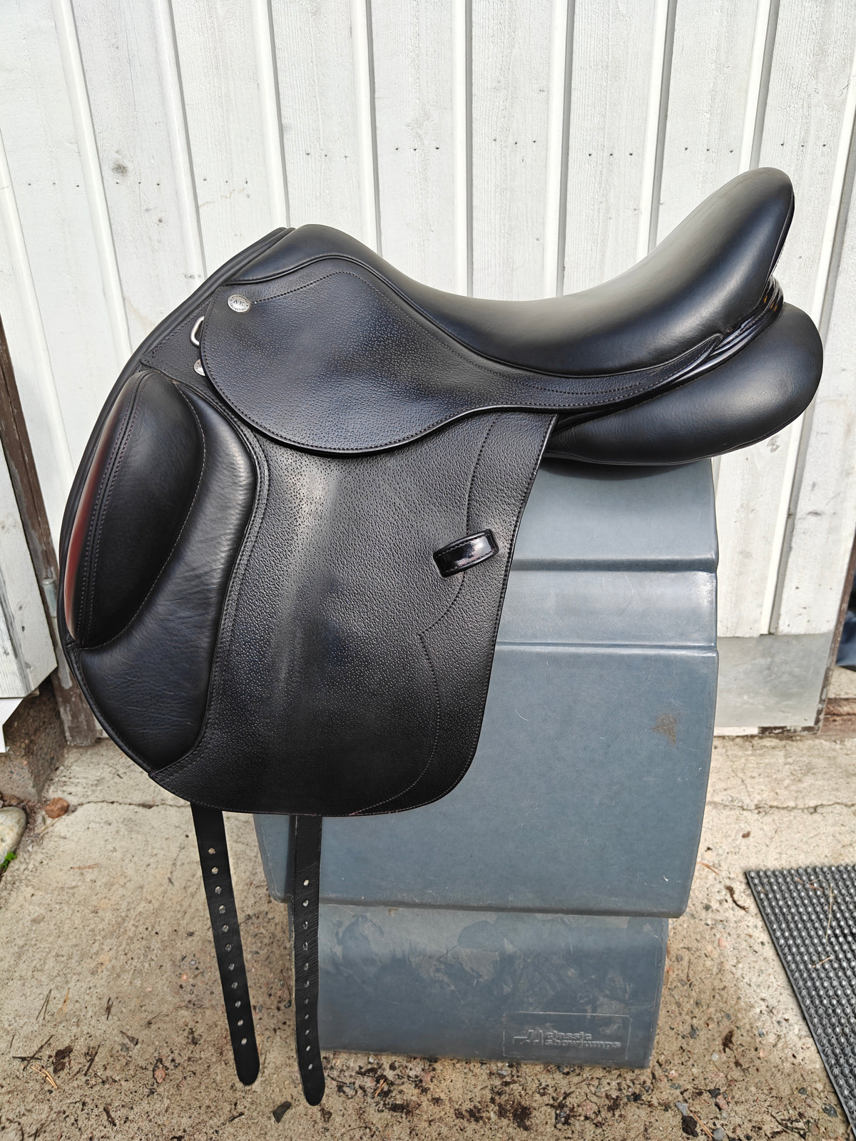 Kemnevall Nancy 16,5"